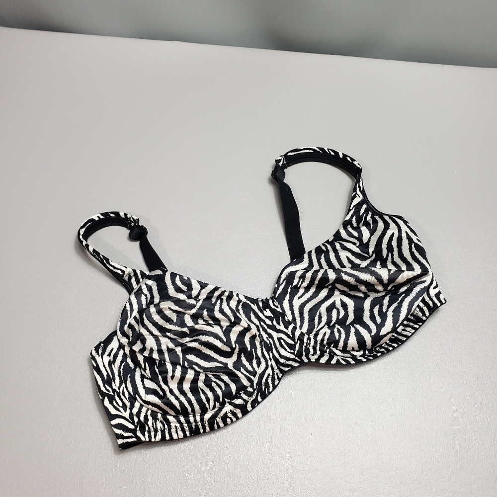 Playtex black, white zebra print bra size 42DD